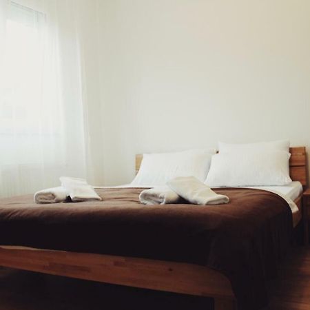 Konaciste Simce Bed and Breakfast Kraljevo Esterno foto