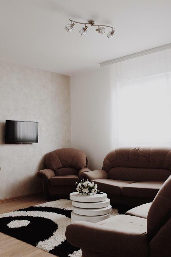 Konaciste Simce Bed and Breakfast Kraljevo Esterno foto